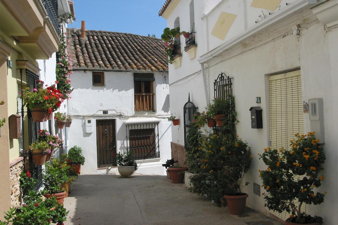 Puerto Blanco Apartment Estepona Exterior photo