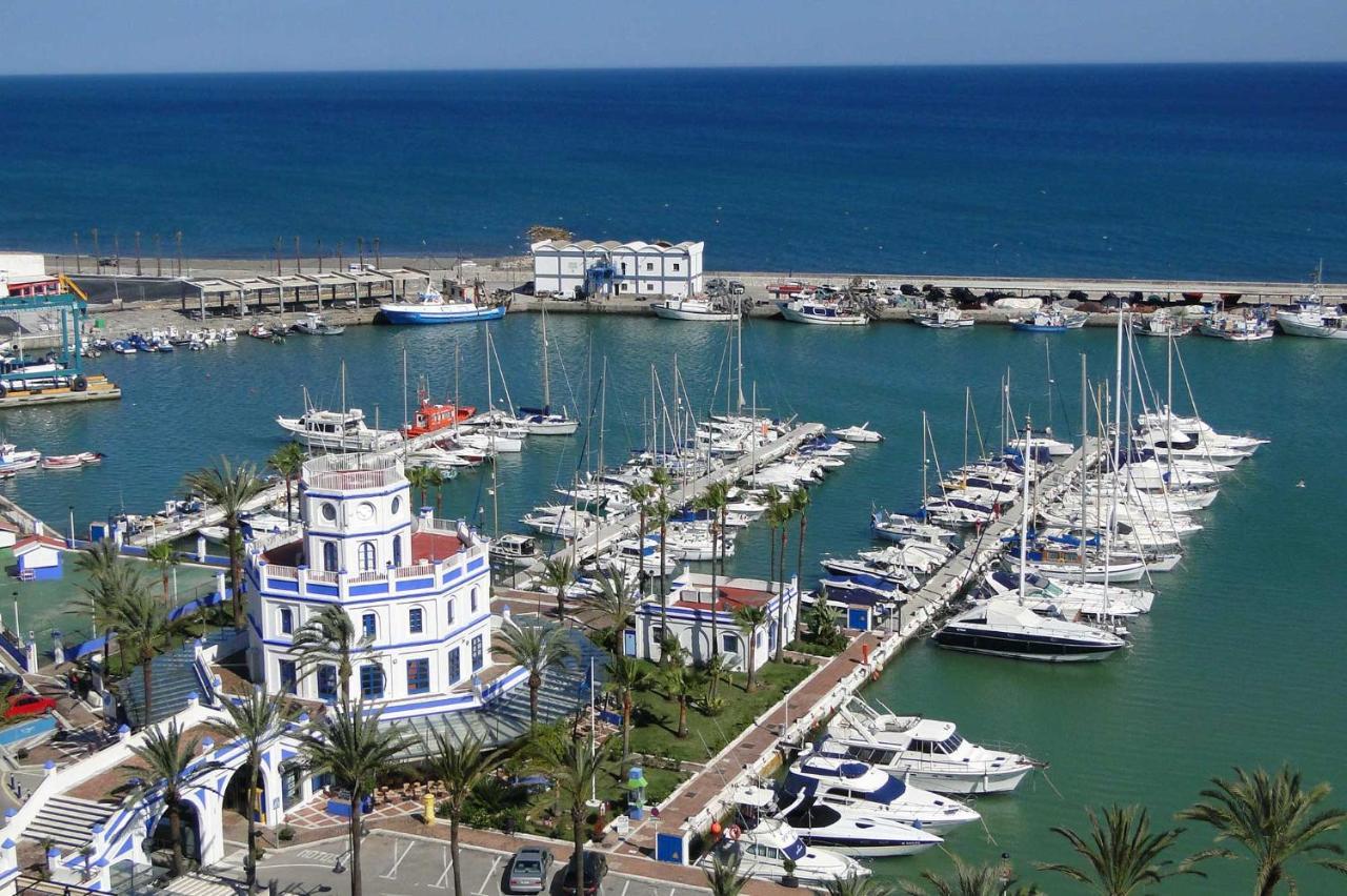 Puerto Blanco Apartment Estepona Exterior photo
